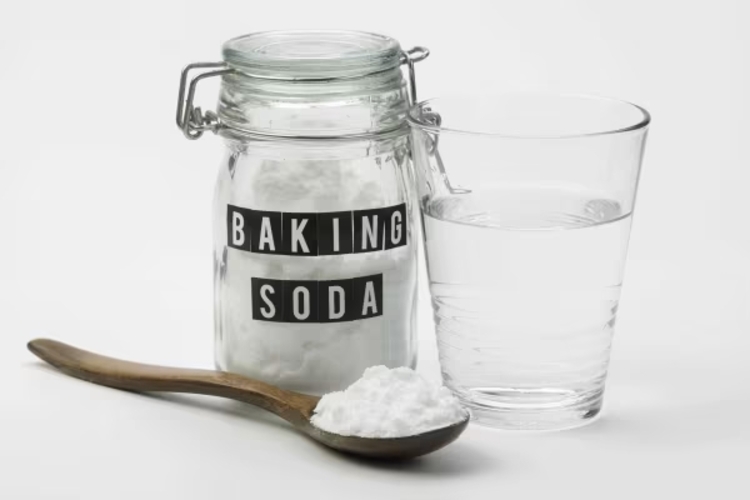 Baking soda nổi tiếng với khả năng khử mùi, khử khuẩn hiệu quả