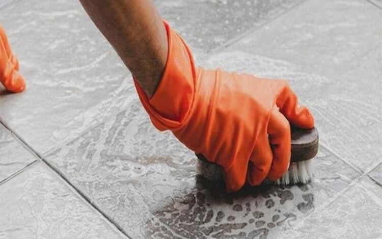 Bạn chỉ nên sử dụng các sản phẩm có độ pH trung tính hoặc kiềm nhẹ