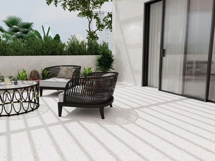 Gạch ban công phong cách tối giản (Minimalist)