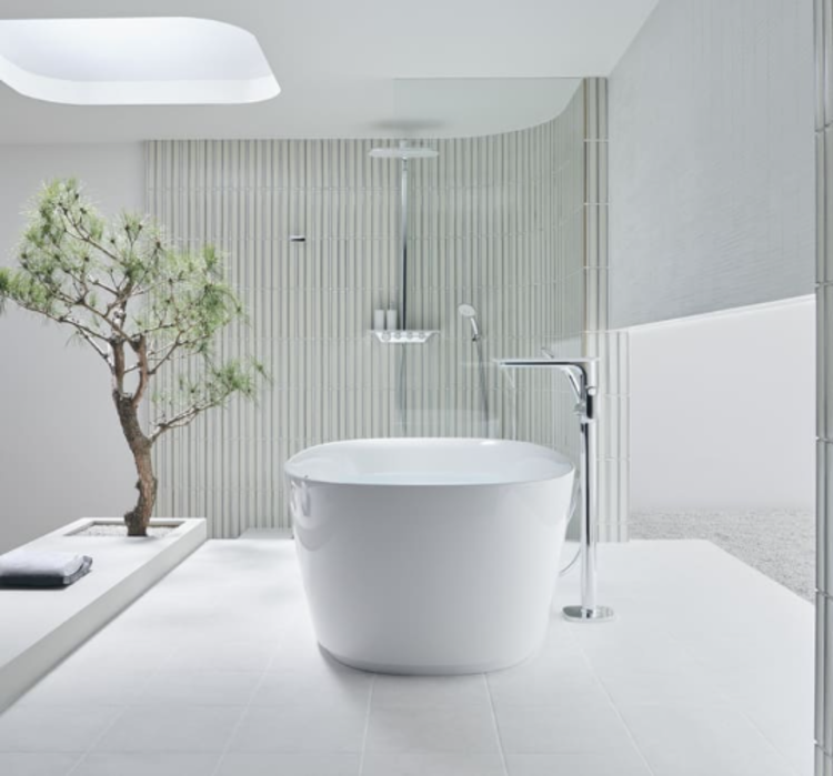 Phòng tắm kính không có cửa