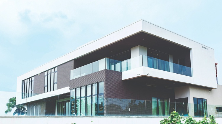 Mẫu thiết kế nhà với gạch R-Border