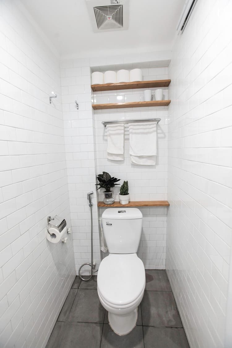 Mẫu bồn cầu phong cách tối giản (minimalism)