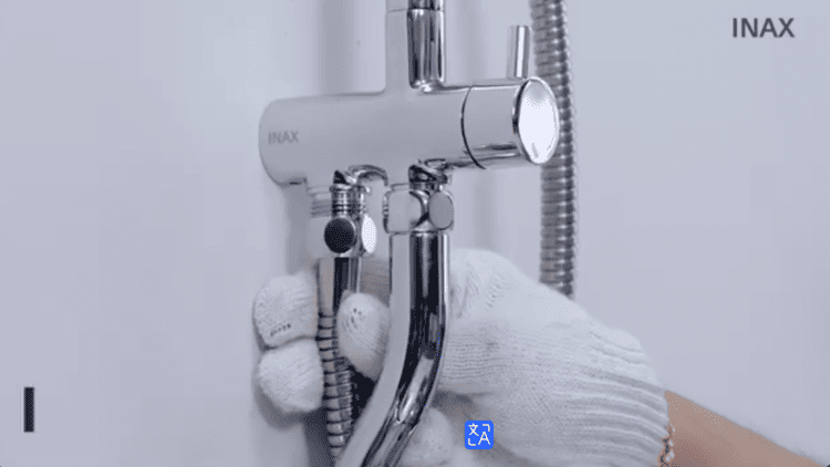 Cách thay dây vòi hoa sen đúng cách